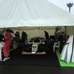 SUPER GTのサポートレースであるFIA-F4は、皆がテントで出走準備をする。