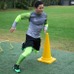 ラグビー日本代表・小野晃征選手の練習。カラーコーンを避ける動作は素早い