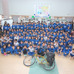 アキコーポレーション、授業をしながら自転車で旅する西川昌徳さんをサポート