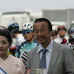 大会に駆けつけた宮元陸加賀市長。左はレディーカガ
