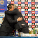 サッカー日本代表発表後に日本サッカー協会の田嶋会長と抱き合うハリルホジッチ監督（2016年8月25日）