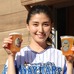 「YOKOHAMA BAY BEER FESTIVAL 2016」に橋本マナミが登場（2016年8月26日）