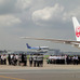 8月24日午前、羽田空港に到着したリオ発チャーター機