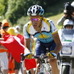 　09ツール・ド・フランスで2年ぶり2度目の総合優勝を飾ったアルベルト・コンタドール（26＝スペイン、アスタナ）が、フランスのベロマガジン誌が選出する「ベロドール＝金の自転車賞」を3年連続で獲得した。3年連続の受賞は1999年から2001年までのランス・アームストロ