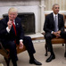 ホワイトハウスを訪問したトランプ次期大統領（向かって左）と、オバマ現大統領（11月10日）。　(c) Getty Images