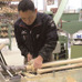 甲子園歴史館、クラフトマンによるバット製作実演会開催