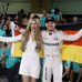 ニコ・ロズベルグ（右）が F1ワールドチャンピオンを獲得（2016年11月27日）