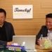 インターネット番組『Timely! CHANNEL LIVE』ホスト役の山崎武司（左）と第3回ゲストの岩村明憲（2016年11月29日）