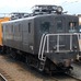 『夜桜列車』の復路は電気機関車がけん引する。写真はE10形電気機関車。