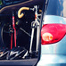 自転車2台の固定と車内の整理ができる「インカーサイクルペアキャリア」発売