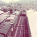 上り貨物列車を引くEF63＋EF63＋EF62（軽井沢駅、1976年7月28日）。