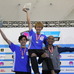 スポーツクライミング世界ユース選手権男子リード（ジュニア）で緒方良行（中央）が優勝。楢崎明智が2位に（2017年9月9日）