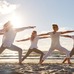 朝の逗子海岸でヨガを楽しむビーチヨガイベント「Yoga Trip」開催