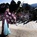 神聖な神社やお宮をMTBでダウンヒルするレッドブル・ホーリーライドは京都・岩清水八幡宮で