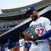 【MLB】ドジャース地元メディア、テオスカーの“ワースト級”守備に苦言「強肩パヘスを右翼手に置きたい」　攻撃面では貢献も……