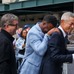 【MLB】イチロー氏、自身の銅像“バットが折れる”ハプニングも……除幕式後には守備練習「彼の日常は変わらない」