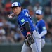 【MLB】岡本和真、満塁の窮地救う併殺プレー完成に絶賛「華麗なフットワーク」　堅実な三塁守備に高評価「カズの正確なプレー」