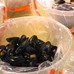 魚介類豊富に採れるフランス。会場にはムール貝も販売